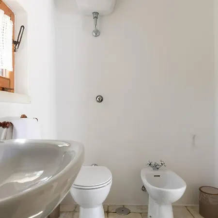 Trullo In Valle D' Itria Chalet