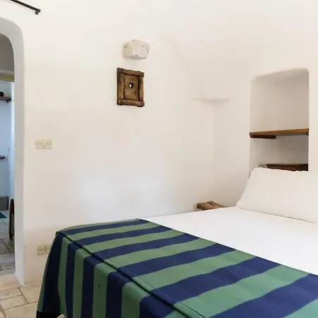 Trullo In Valle D' Itria Chalet
